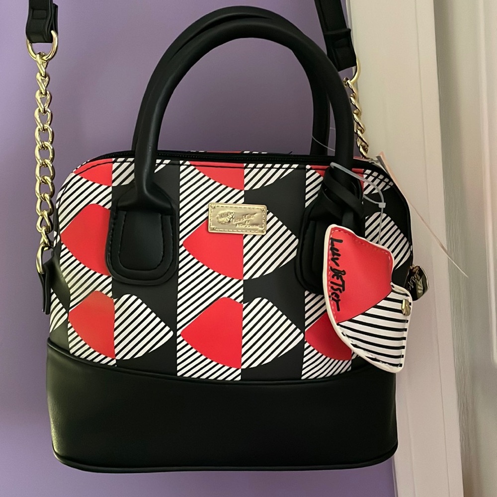 NWT Betsy Johnson Lip Red purse